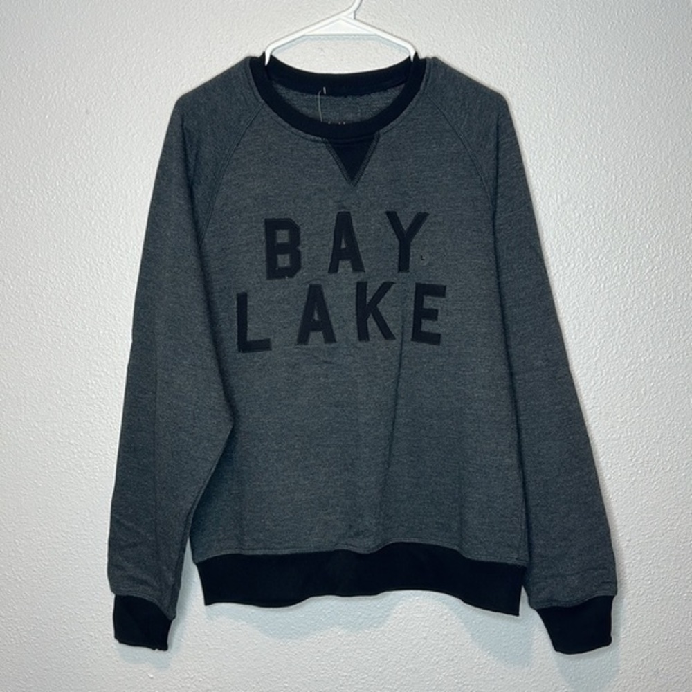 Bay Lake Camp David Crewman Sweatshirt women’s sz L